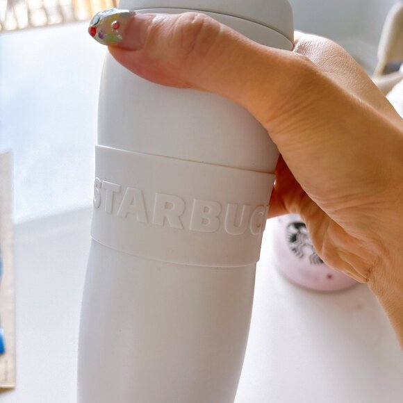 90% and 95% NEW STARBUCKS THERO CUP AND MUGS - Picture 3 of 9